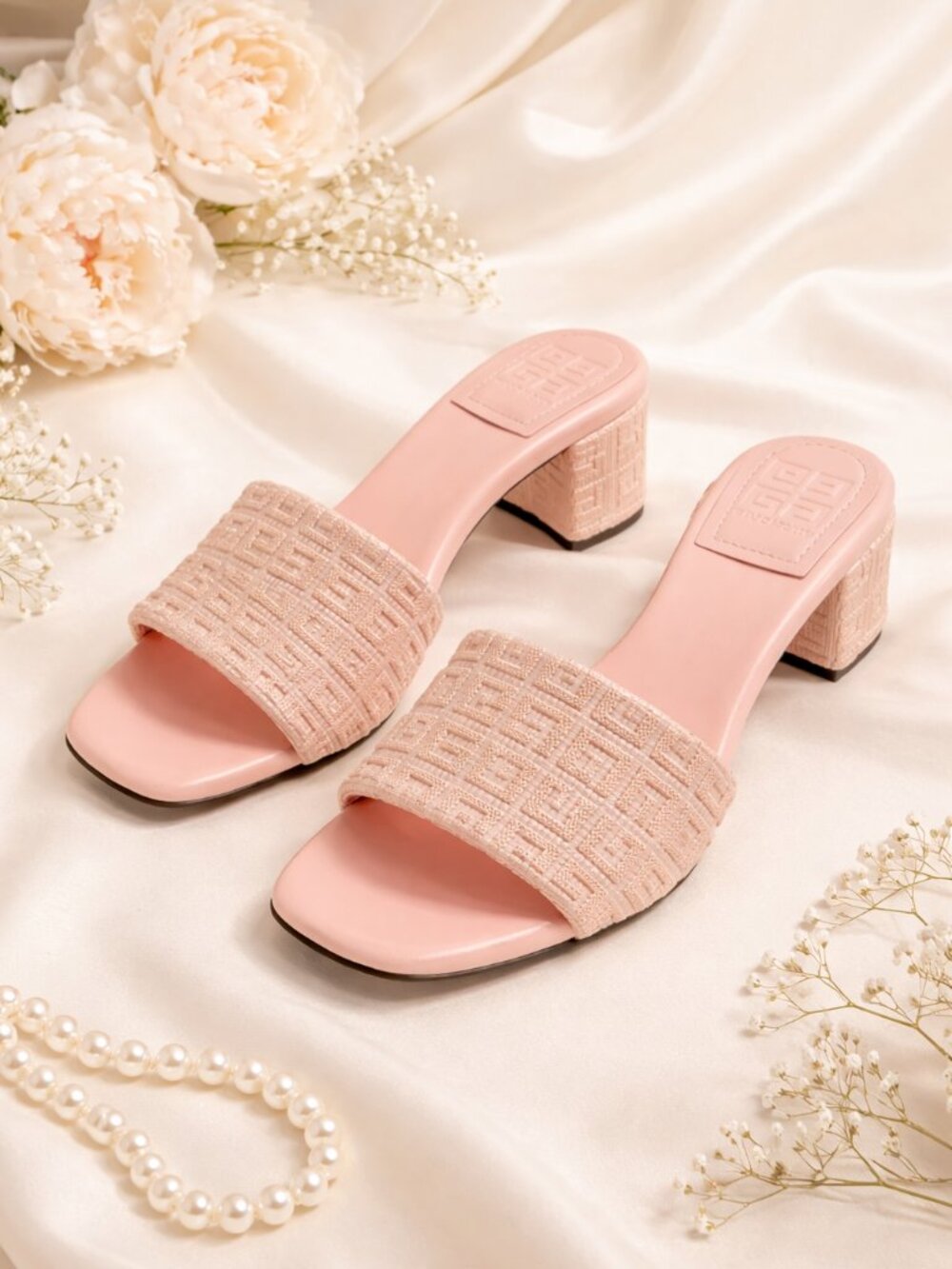 Givenchy slides mules sandals Size 38/8US NEW WITH TICKET